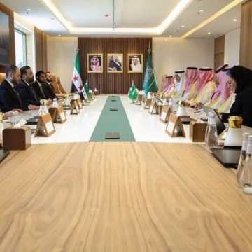 سوريا والسعودية تبحثان تعزيز التعاون الإعلامي وتوقعان مذكرة تفاهم