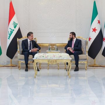 الشرع يبحث مع رئيس إقليم كردستان العراق تعزيز التعاون ومستجدات الأوضاع في المنطقة