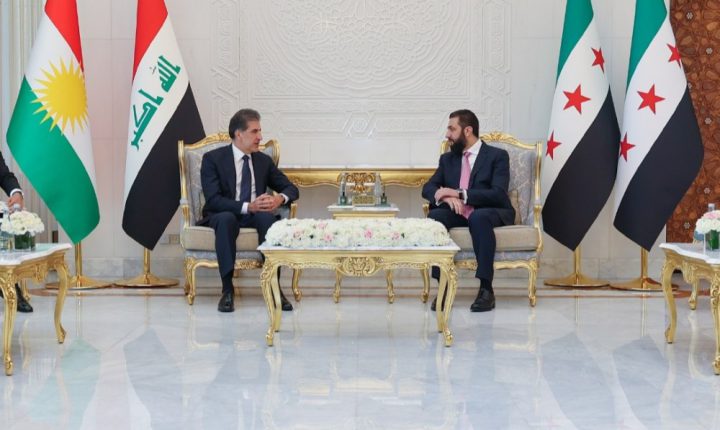 الشرع يبحث مع رئيس إقليم كردستان العراق تعزيز التعاون ومستجدات الأوضاع في المنطقة
