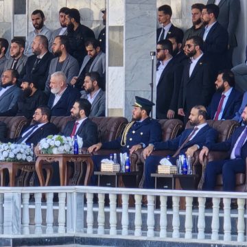 وزيرا الداخلية والعدل يحضران حفل تخريج دورة أفراد قوى الأمن الداخلي في دير الزور