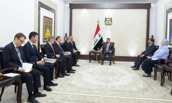 الزيدي يبحث مع السفير التركي لدى بغداد تعزيز العلاقات الثنائية