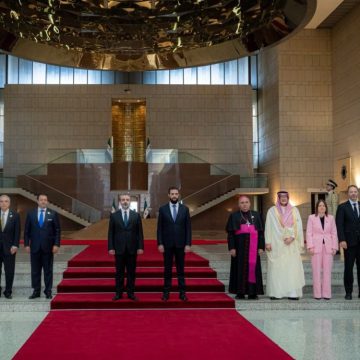 الشرع يتقبل أوراق اعتماد سبعةِ سفراء لدى الجمهورية العربية السورية