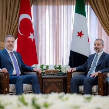 فيدان و الشيباني يبحثان آخر التطورات الإقليمية وسبل مواصلة التنسيق المشترك
